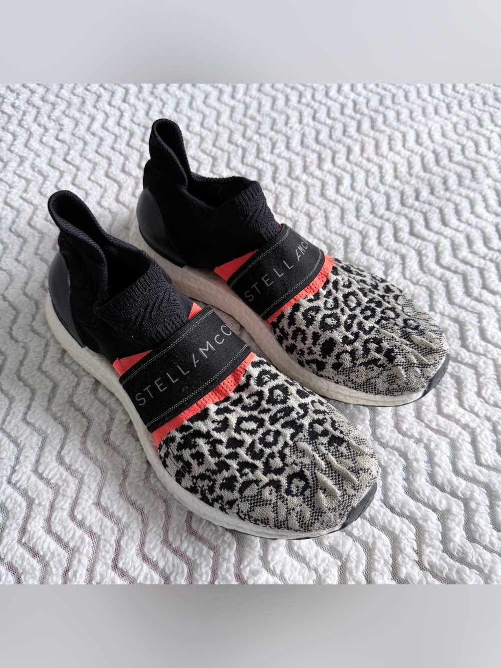 adidas by Stella McCartney UltraBoost X 3D Leopard Print Athletic Shoes Sz 7.5